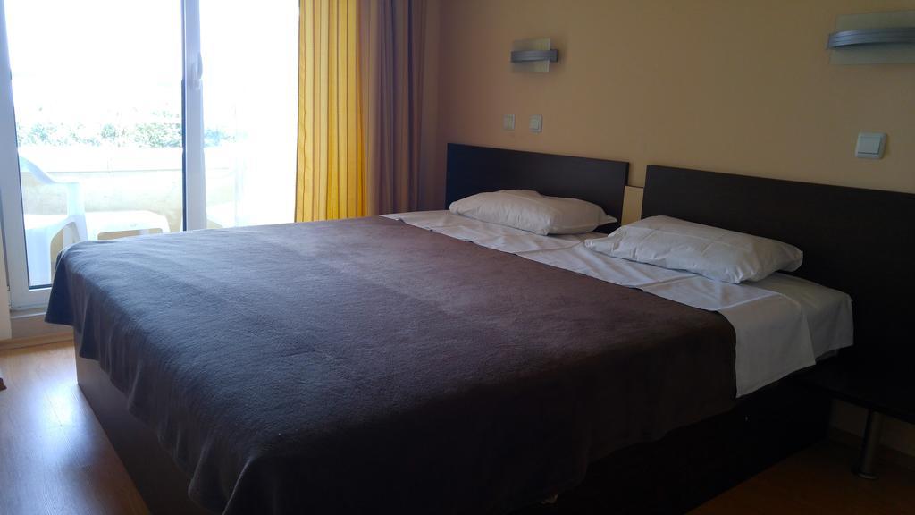Europroperties Nikea Park Golden Sands Eksteriør billede